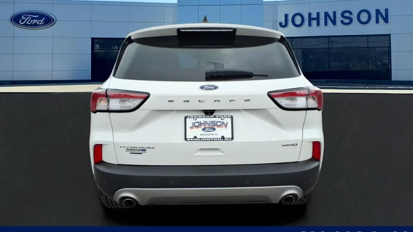 2022 Ford Escape Titanium
