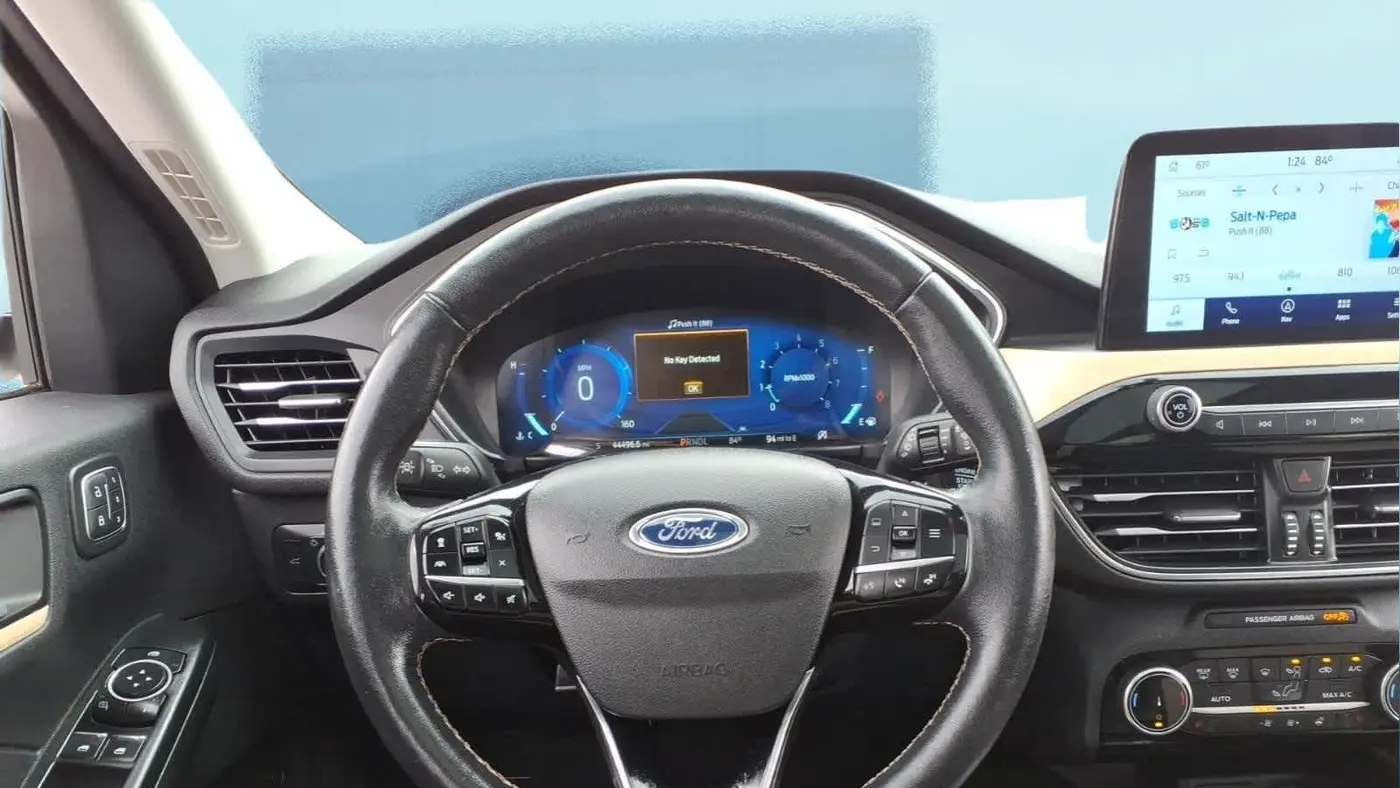 2022 Ford Escape Titanium