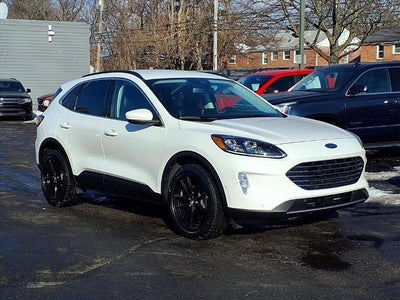 2022 Ford Escape AWD Titanium 4DR SUV