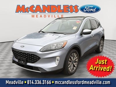 2022 Ford Escape AWD Titanium 4DR SUV