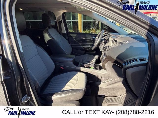 2017 Ford Escape - $12,800