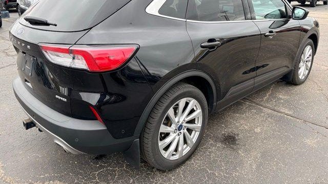 2021 Ford Escape Titanium