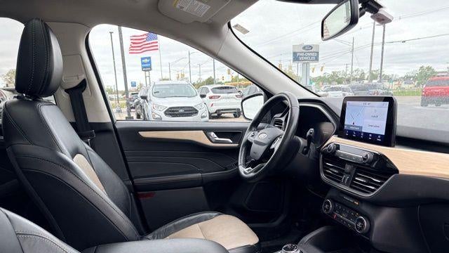 2021 Ford Escape Titanium