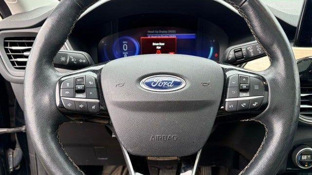 2021 Ford Escape Titanium