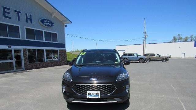 2022 Ford Escape Titanium