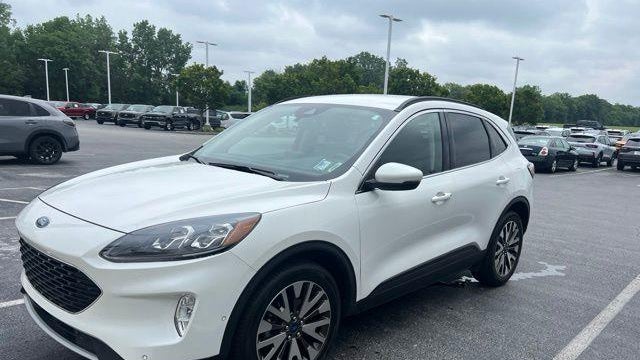 Preowned 2020 Ford Escape Titanium for Sale
