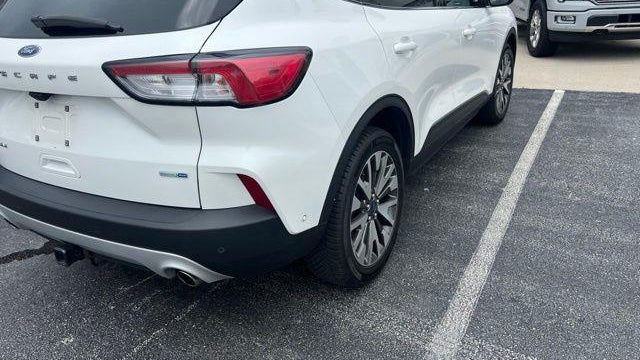 2020 Ford Escape Titanium