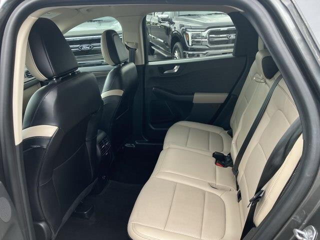 2020 Ford Escape - $17,221