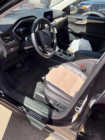 2021 Ford Escape - $22,818