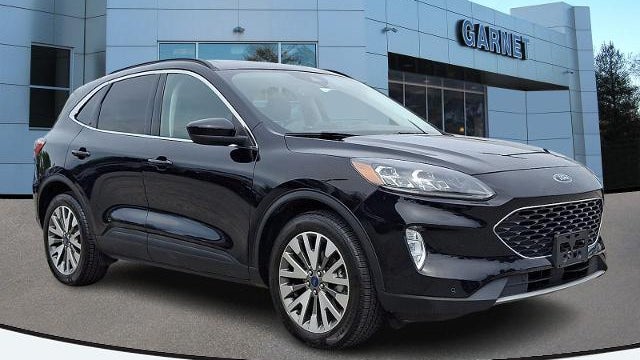 Preowned 2022 Ford Escape Titanium for Sale