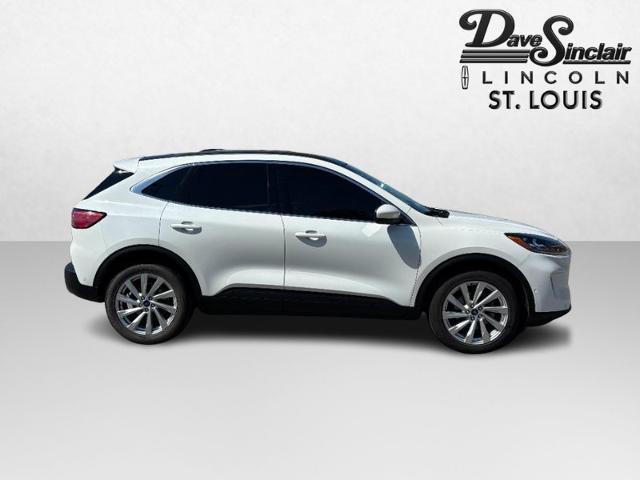 2022 Ford Escape - $19,235