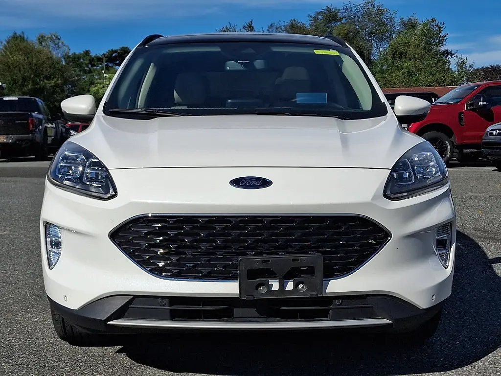 2020 Ford Escape - $19,200