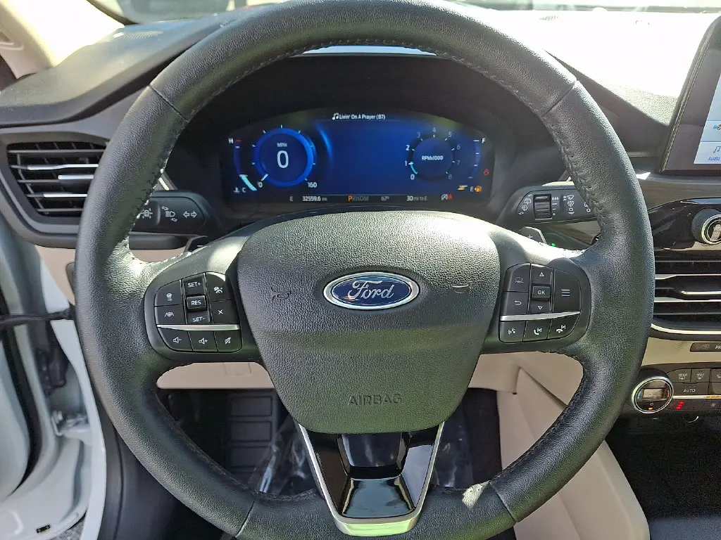 2020 Ford Escape - $19,200
