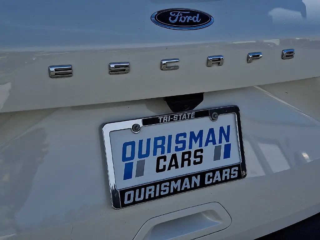 2020 Ford Escape - $19,200