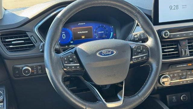 2021 Ford Escape Titanium