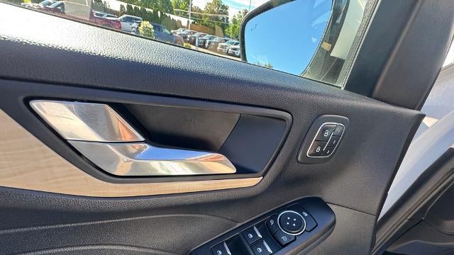 2021 Ford Escape Titanium