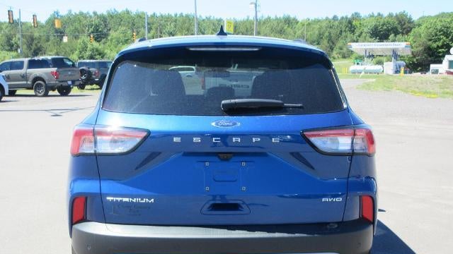 2022 Ford Escape Titanium
