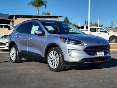 2022 Ford Escape AWD Titanium 4DR SUV