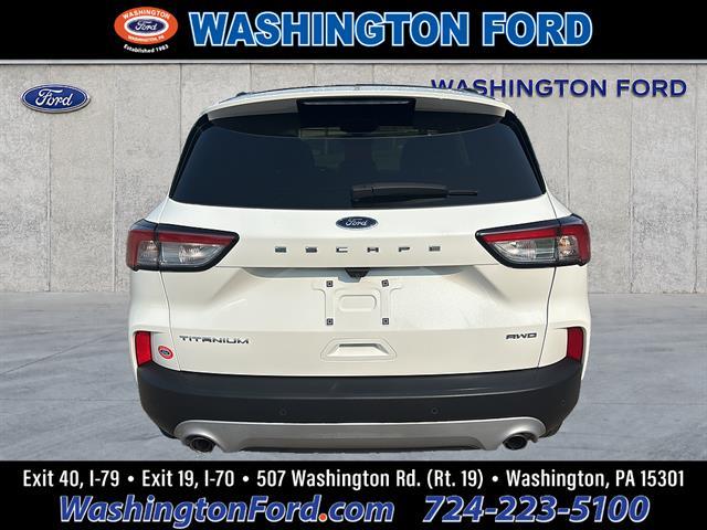 2022 Ford Escape - $24,400