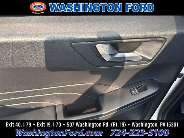 2022 Ford Escape - $24,400