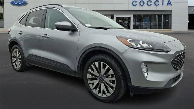 2022 Ford Escape Titanium