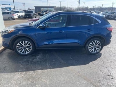2022 Ford Escape AWD Titanium 4DR SUV