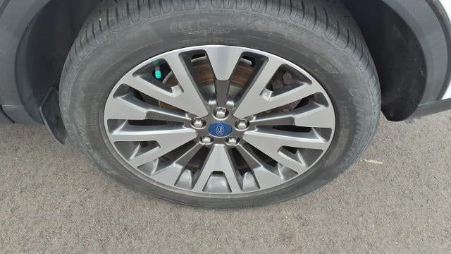 2020 Ford Escape Titanium