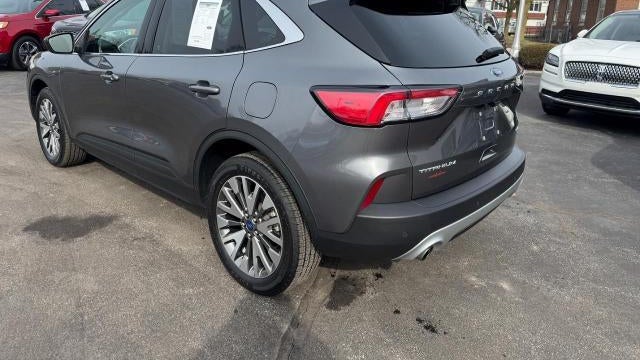 2022 Ford Escape Titanium