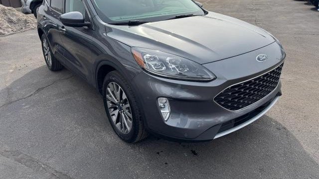 2022 Ford Escape Titanium