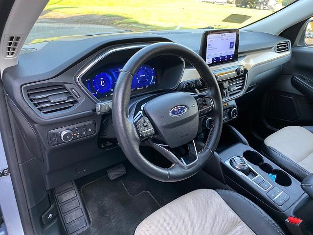 2022 Ford Escape - $26,205
