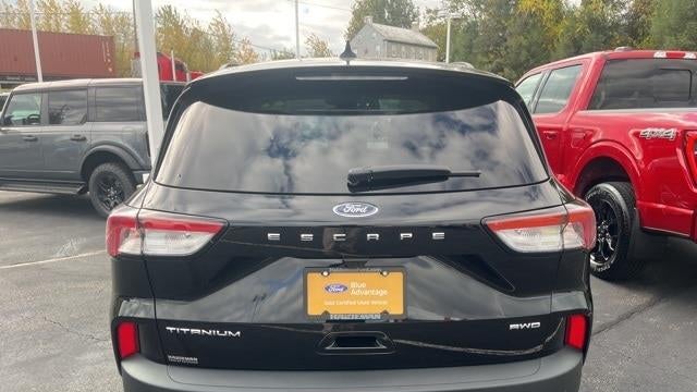 2022 Ford Escape Titanium