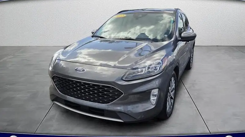 Preowned 2022 Ford Escape Titanium for Sale