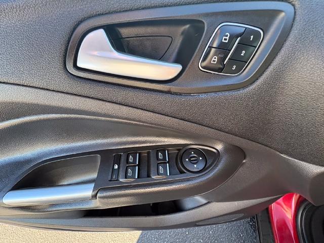 2018 Ford Escape - $15,599