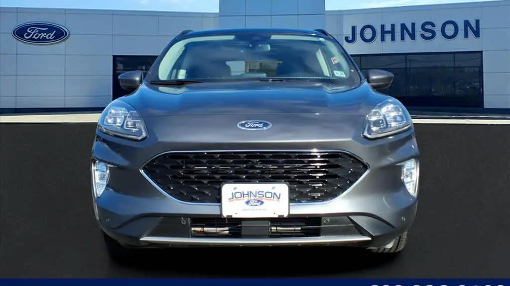 2022 Ford Escape Titanium
