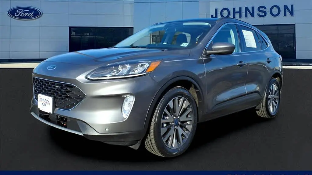 2022 Ford Escape Titanium