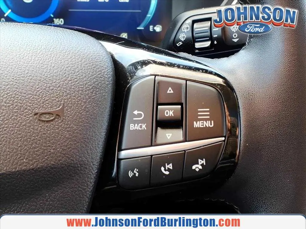 2022 Ford Escape - $23,800
