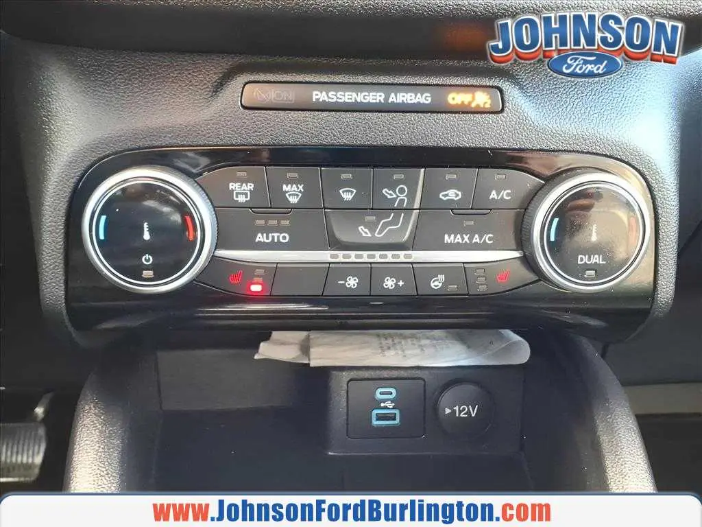 2022 Ford Escape - $23,800