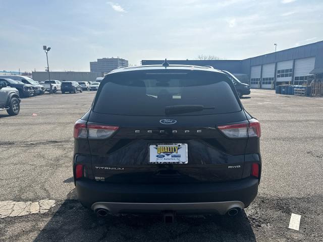 2022 Ford Escape - $25,225