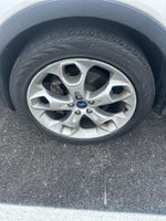 2014 Escape Thumbnail 6