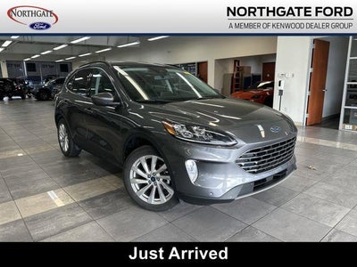 2022 Ford Escape AWD Titanium 4DR SUV