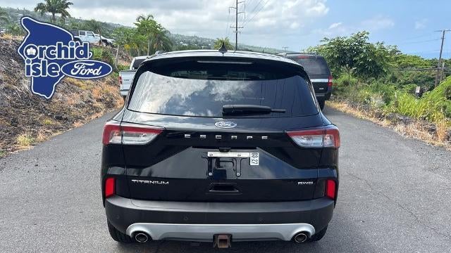 2022 Ford Escape Titanium