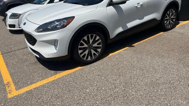 2020 Ford Escape Titanium