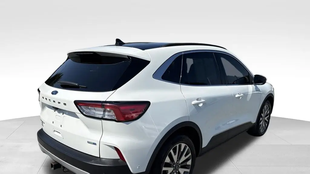 2020 Ford Escape Titanium