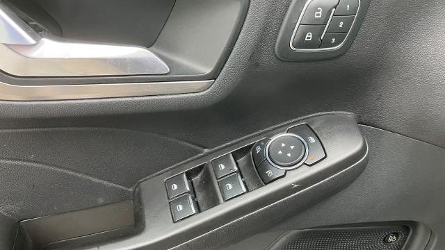 2021 Ford Escape Titanium