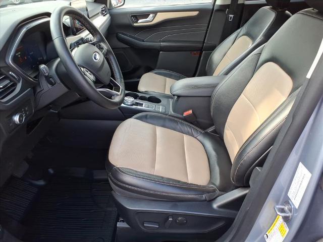 2022 Ford Escape - $23,997