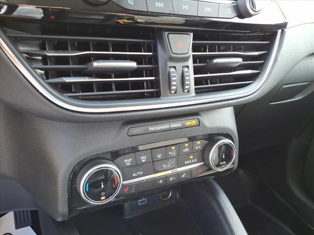 2022 Ford Escape - $23,997