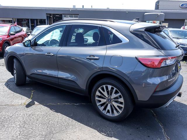 2022 Ford Escape - $27,985