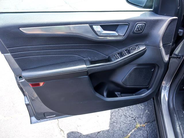 2022 Ford Escape - $27,985