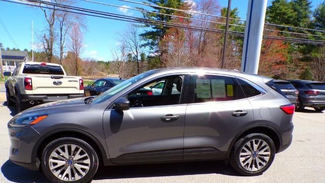 2022 Ford Escape Titanium