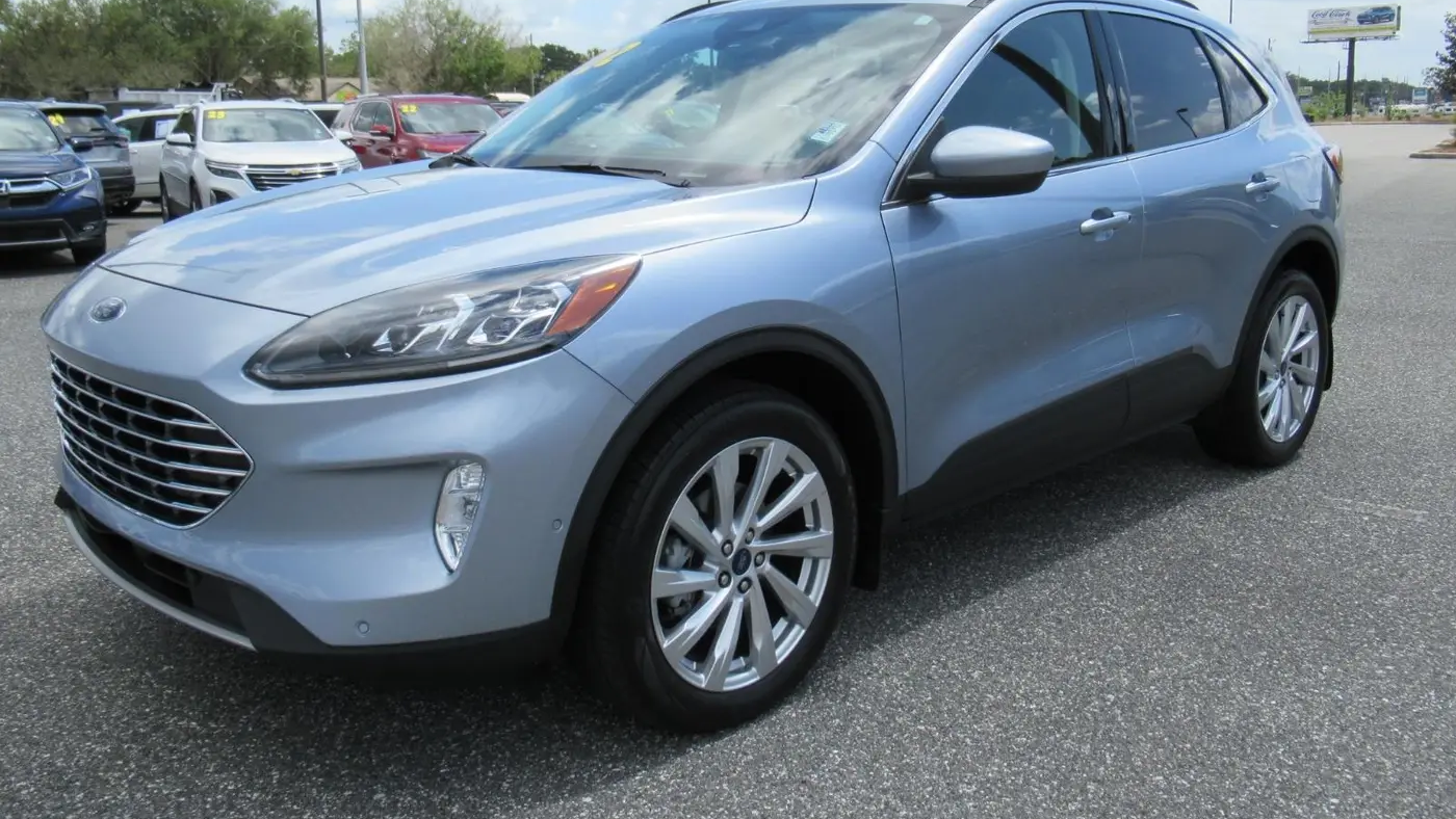 2022 Ford Escape Titanium